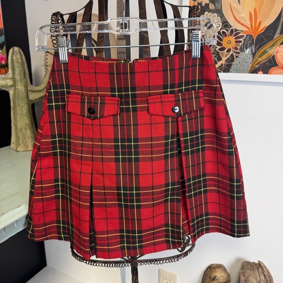 Kathy Ireland | plaid button skirt | 3/4 - Picture 1 of 4